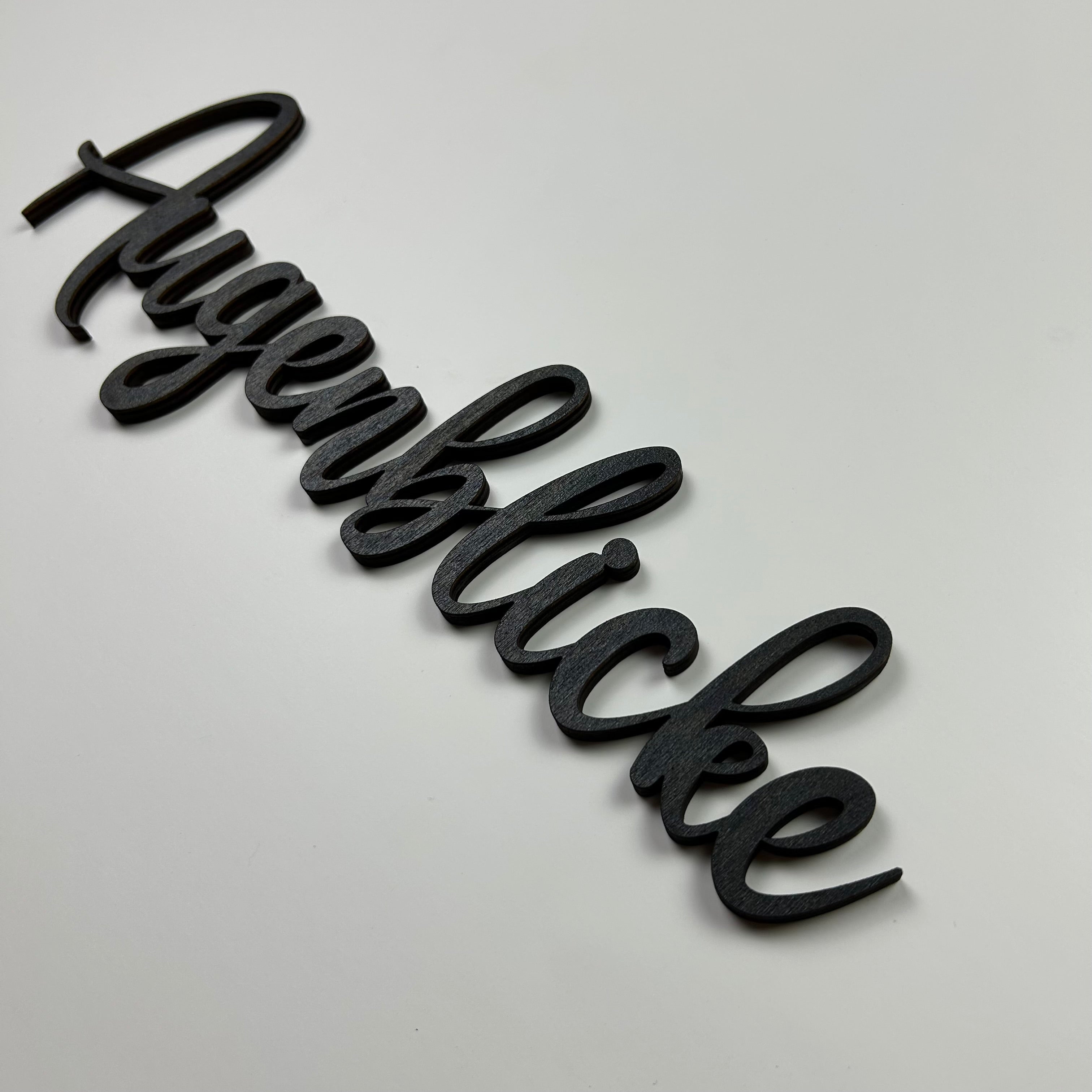 Schriftzug 3D aus Holz "Augenblicke"